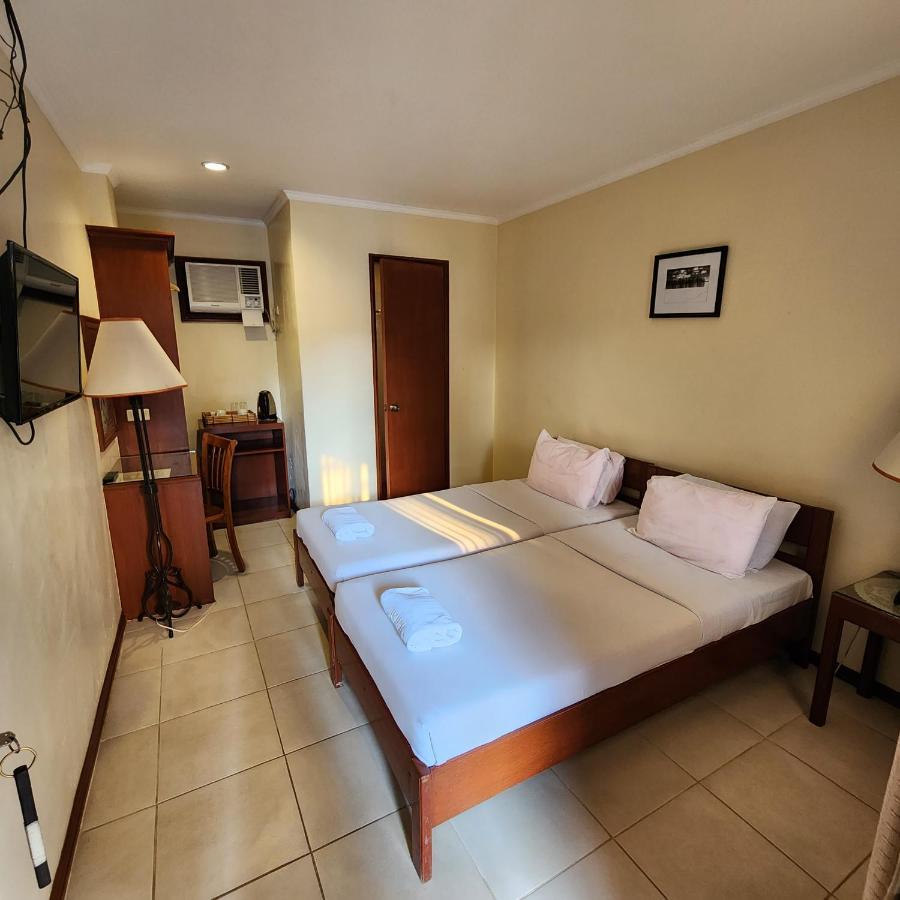 Villa Tomasa Alona Kew White Beach Resort Panglao Island Exterior photo