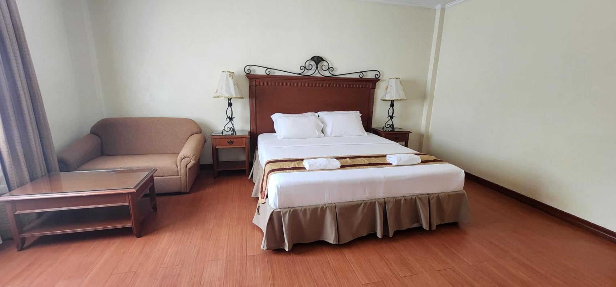 Villa Tomasa Alona Kew White Beach Resort Panglao Island Exterior photo