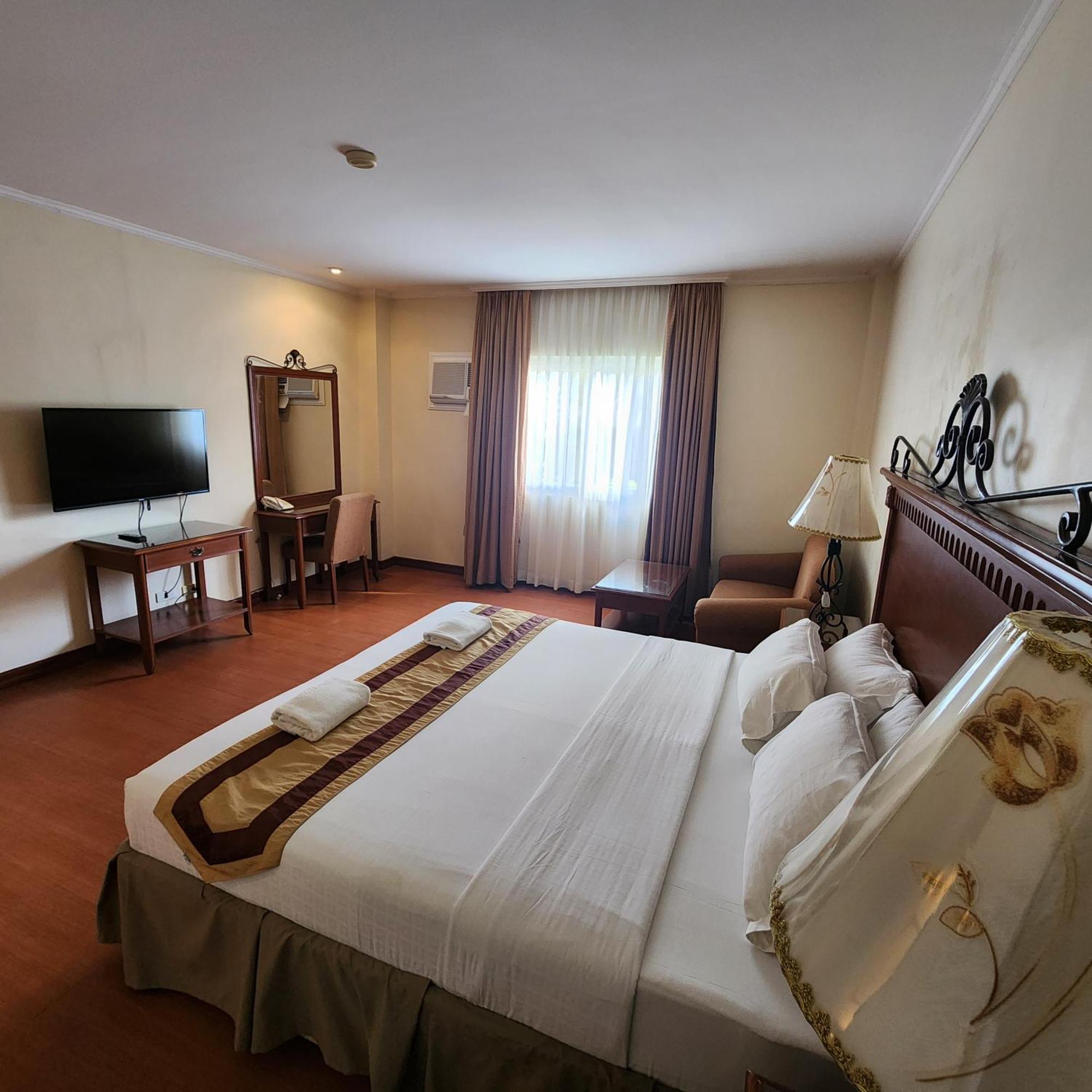 Villa Tomasa Alona Kew White Beach Resort Panglao Island Exterior photo